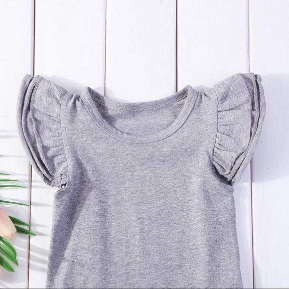 Sofia Grey Ruffle Romper - Picture 3 of 5